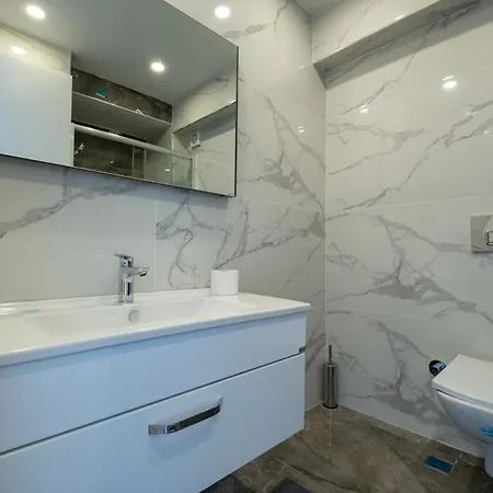 One-bedroom Family In Managed - Bosphorus View In Location Isztambul