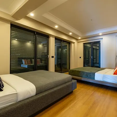 One-bedroom Family In Managed - Bosphorus View In Location Apartment